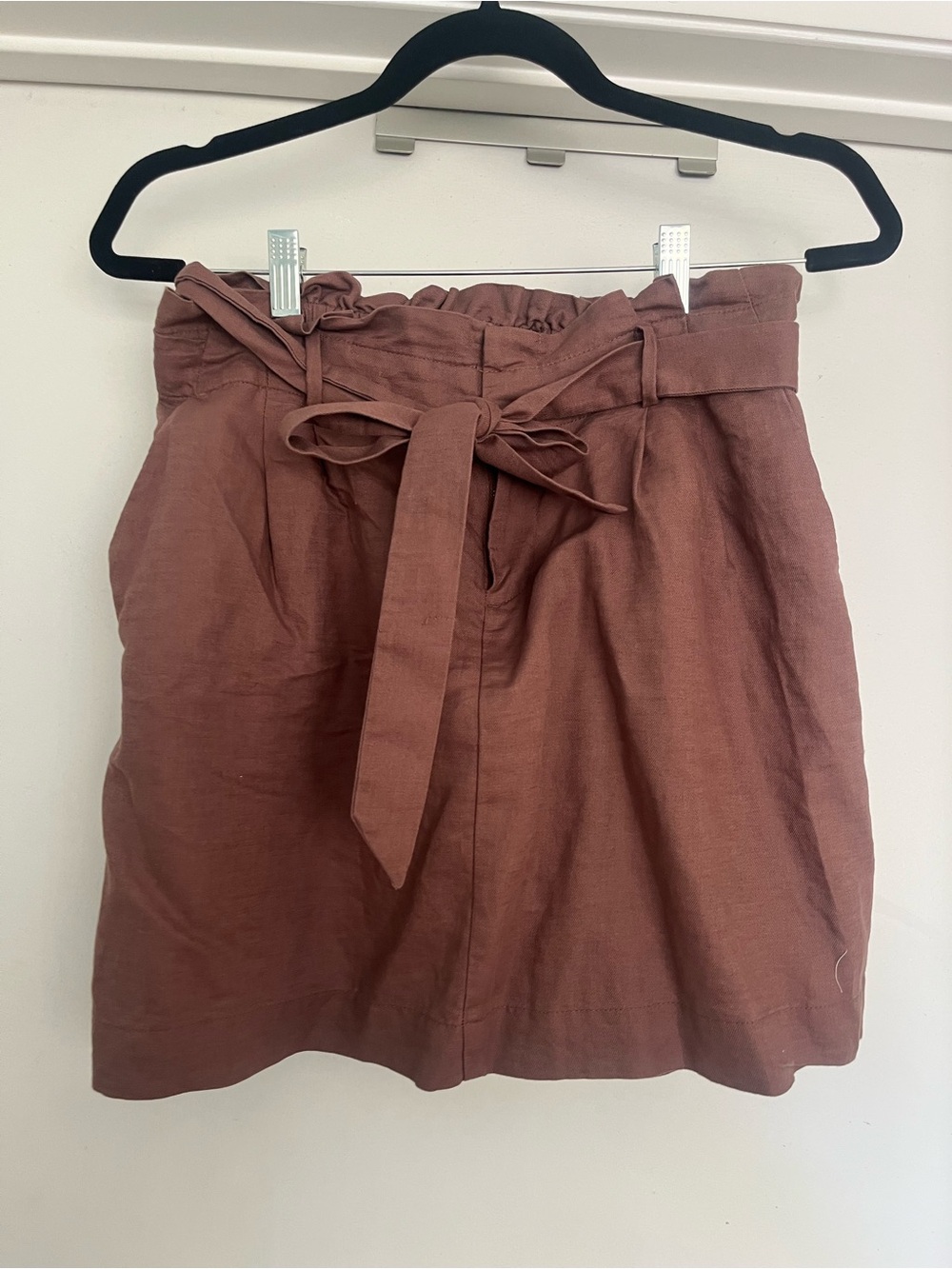 High-Waist Tie Front Linen Blend Skirt — Mauvey Brown